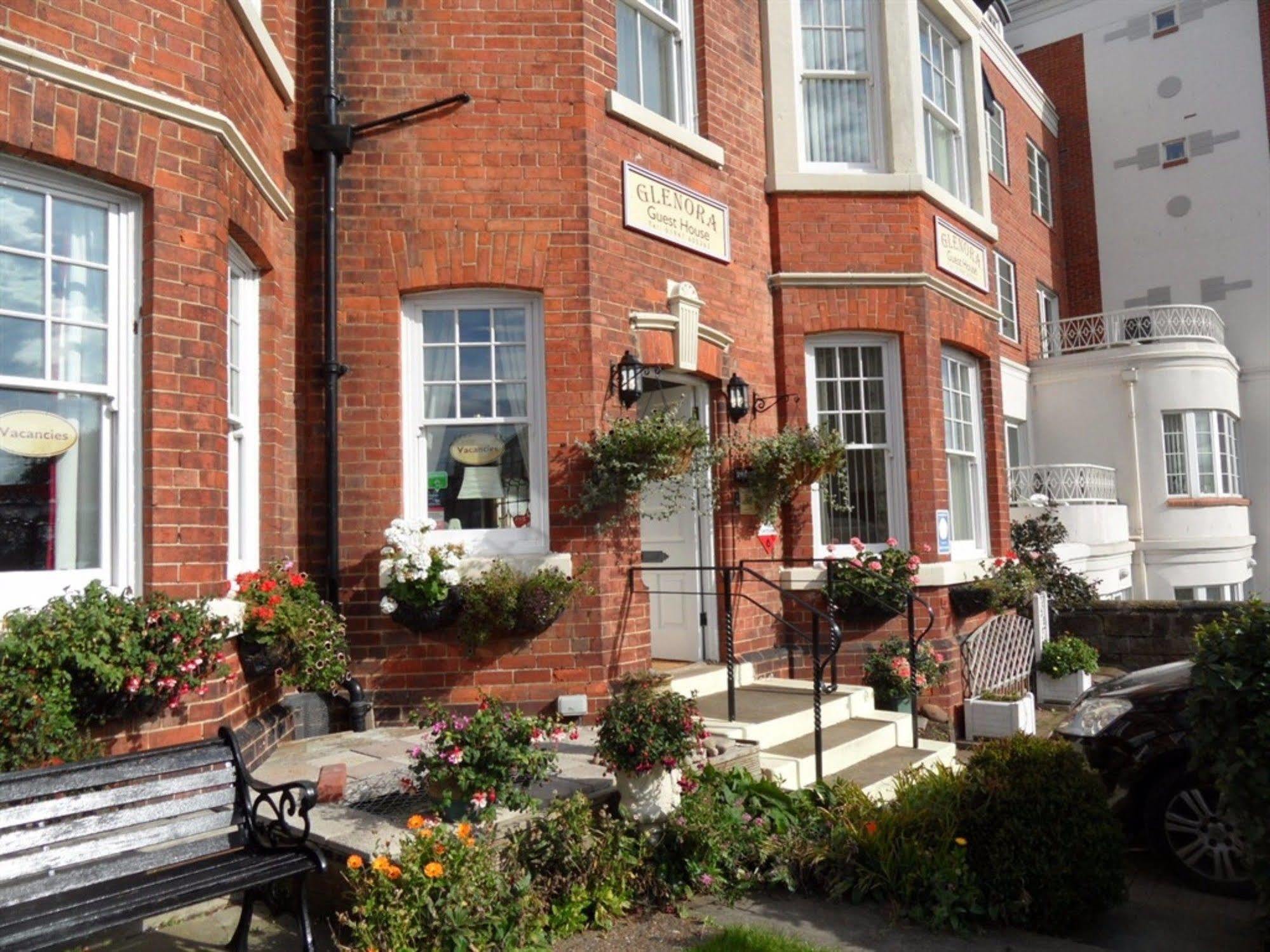 Glenora Guest House Whitby Exteriér fotografie